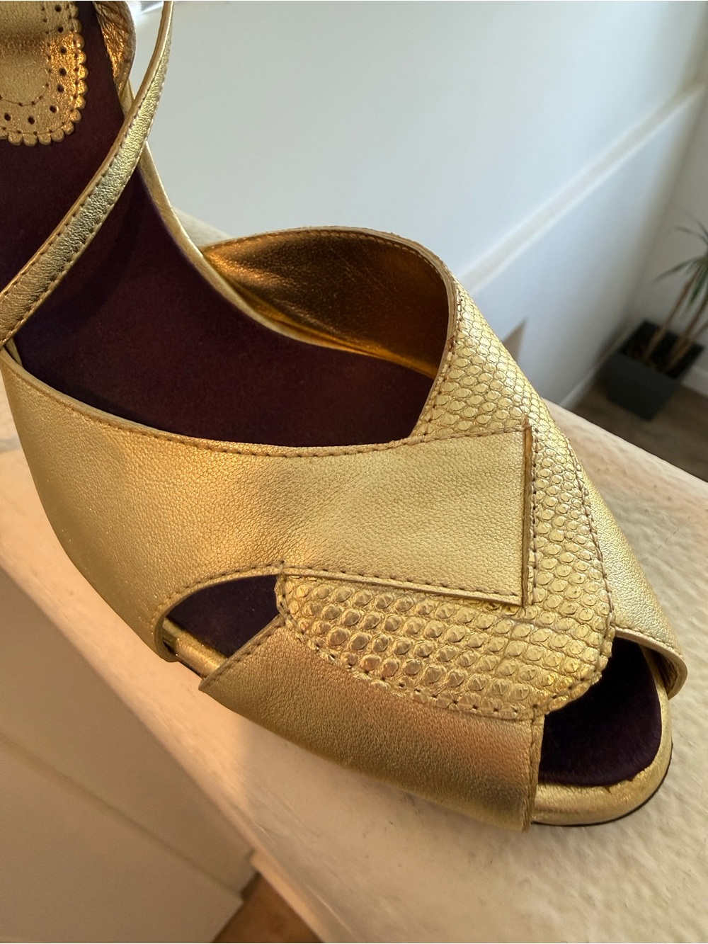 Gold Metallic Peep-Toe Ankle-Strap Heels by Roberto Cavalli size 40 Euro - Picture 10 of 10